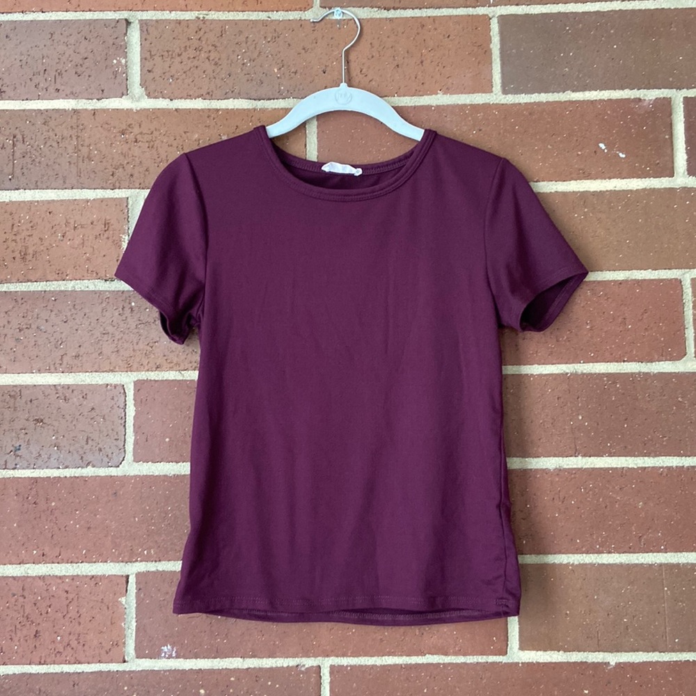 🔸 Small Deep Purple Crop T-shirt
